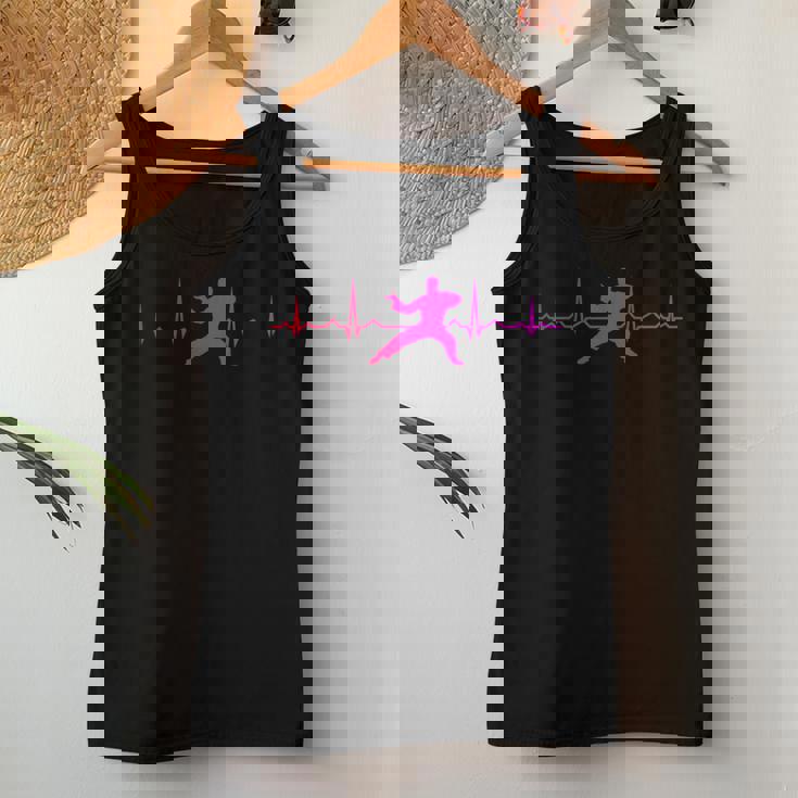カンフー 格闘技 武術 カンフー 女性 男性 レディースタンクトップ 面白い贈り物