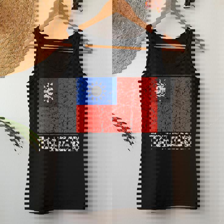台湾国旗 アンティーク調 男性 女性 キッズ アジア 台湾 レディースタンクトップ 面白い贈り物