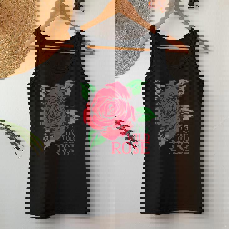 赤いバラとi'm A Wild Roseの花のデザイン レディースタンクトップ 面白い贈り物