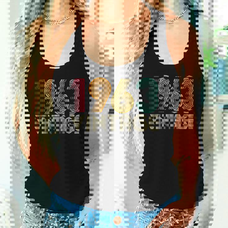 63歳の誕生日プレゼント 63歳 男性 女性 レトロ ヴィンテージ 1963 レディースタンクトップ 彼女への贈り物