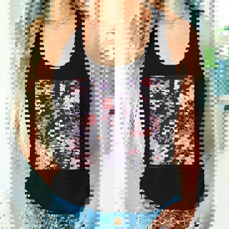 クラシックな桜柄の繊細なピンクの花びら。 レディースタンクトップ 彼女への贈り物