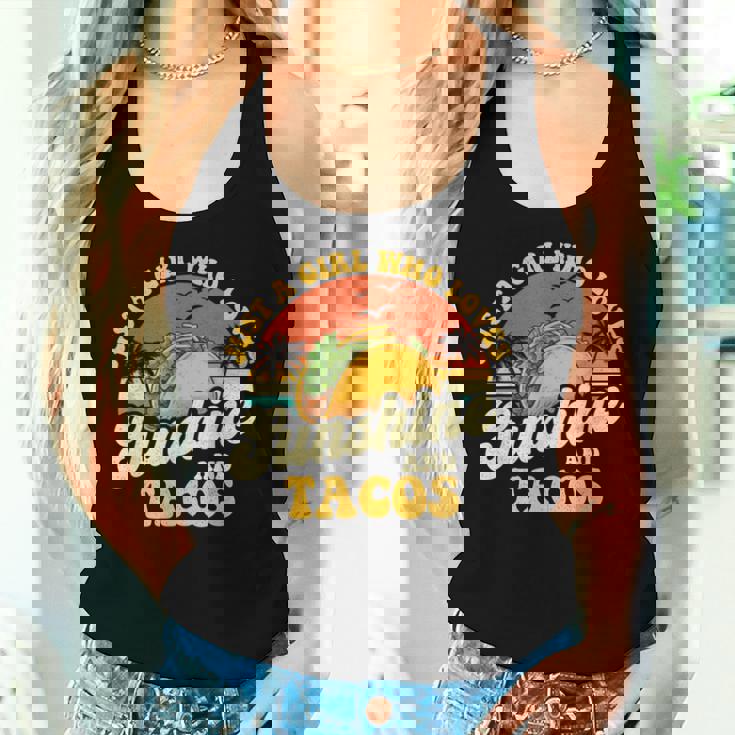 サンシャインとタコスが大好きな女の子-タコス好きメキシコ レディースタンクトップ 彼女への贈り物