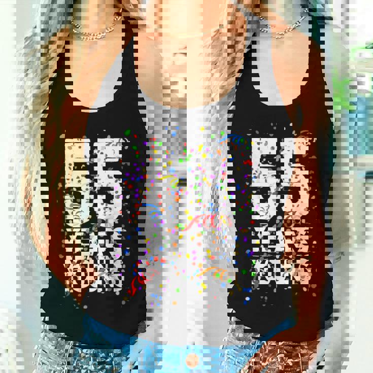 面白い 55 歳 若い55歳の誕生日おめでとうシャツ 男性用 女性用 レディースタンクトップ 彼女への贈り物