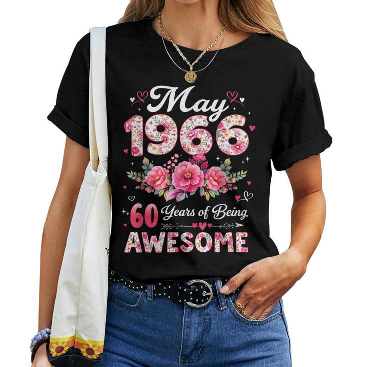 60歳 1966年5月 花柄 60歳 誕生日 男性 女性 レディースTシャツ