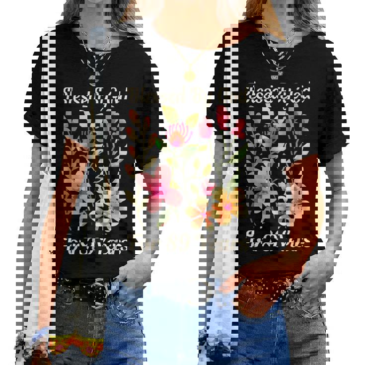 89歳 神様の祝福 可愛い庭の花 89歳の誕生日 レディースTシャツ