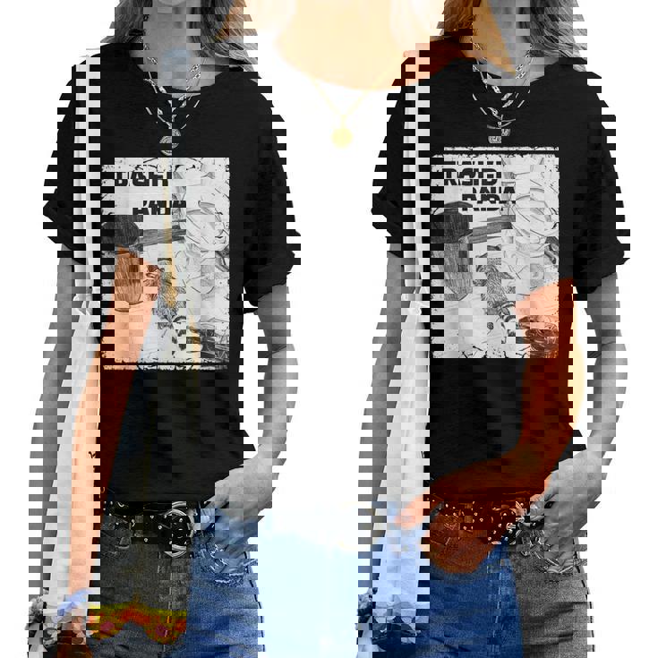 Trashed Panda Racoon Trend レディースTシャツ