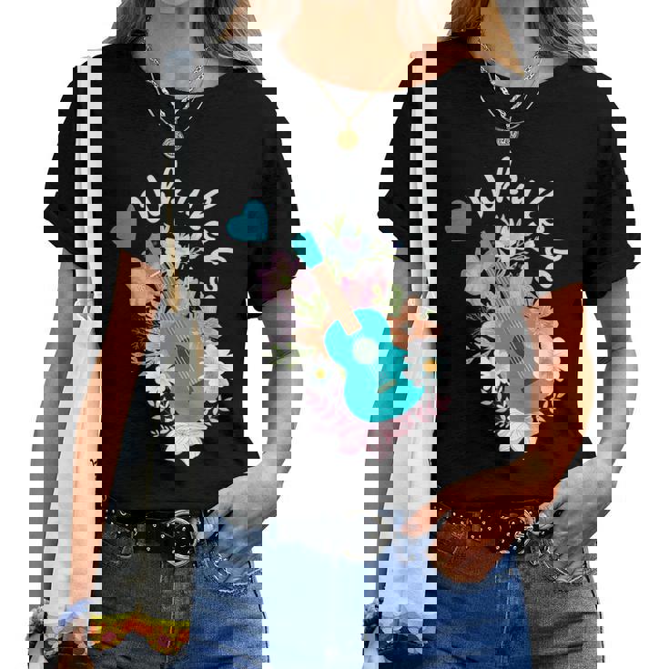 ウクレレギフト 70年代の花のウクレレ奏者 レディースTシャツ