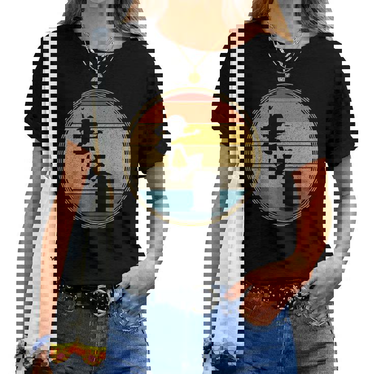 スケーター 女の子 ヴィンテージ レトロ スケートボード スケートボード キッズ レディースTシャツ