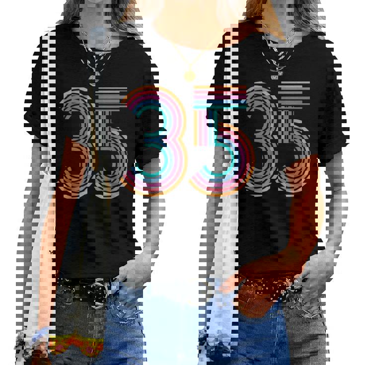 数字 35 35周年 男性 女性 35歳の誕生日 レディースTシャツ