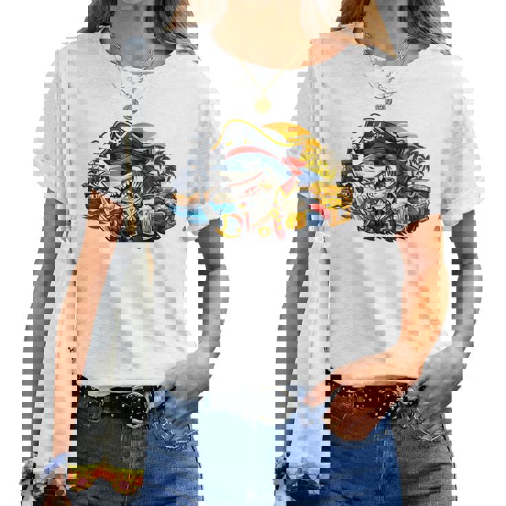 Beer Dad Piratehark グラフィック 漫画 海 アドベンチャーシャツ レディースTシャツ