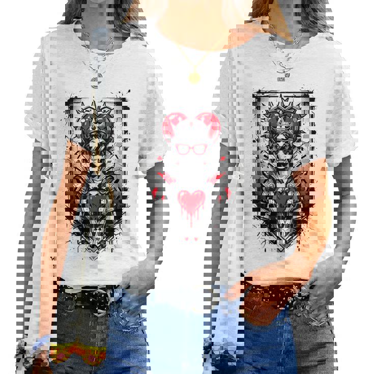 Rojo Reina De Corazones Corona Rebelde Gafas Deol Poker Card Es Camiseta de mujer