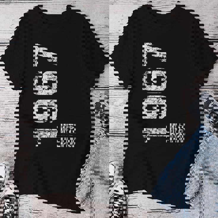 58歳の誕生日 男性 女性 58歳 1967年 誕生日プレゼント レディースTシャツ 面白い贈り物