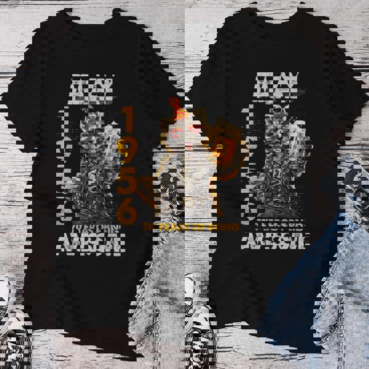 70Th Birthday Raccoon Beer May 1956Intage 70 Years Old レディースTシャツ 面白い贈り物