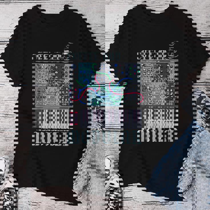 Coffee And Modular アナログシンセサイザー 波形シンセ レディースTシャツ 面白い贈り物