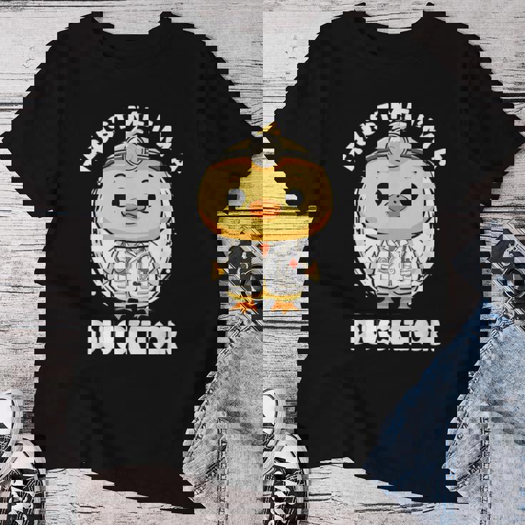 Trust Me I'm A Ducktor Duck Nurse 小児科医 レディースTシャツ 面白い贈り物