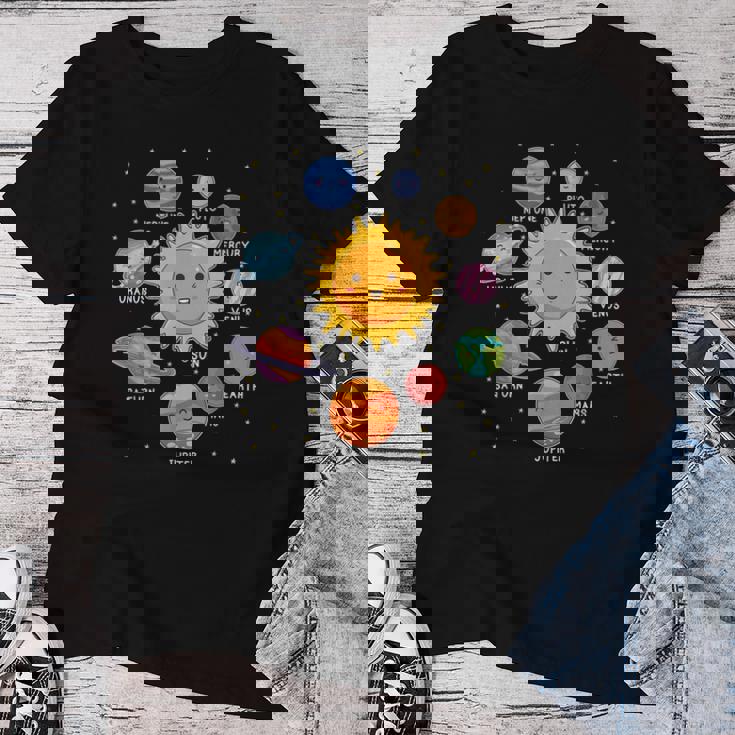 太陽系 惑星 宇宙 惑星 男の子 女の子 幼児 レディースTシャツ 面白い贈り物