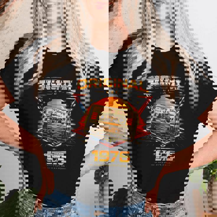 50歳 誕生日 男性女性intage 1976年1976年生まれ レトロデザインブランド レディースTシャツ 彼女への贈り物