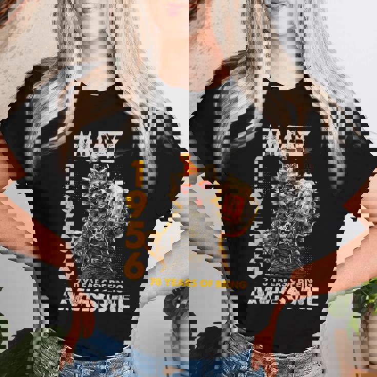 70Th Birthday Raccoon Beer May 1956Intage 70 Years Old レディースTシャツ 彼女への贈り物