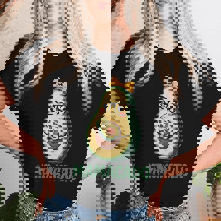 Mamacado Pregnant Avocado Mom Pun レディースTシャツ 彼女への贈り物