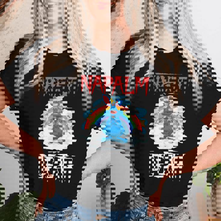 Napalm Death Rainbow Bunny ピンク ナパーム デスラビット レディースTシャツ 彼女への贈り物