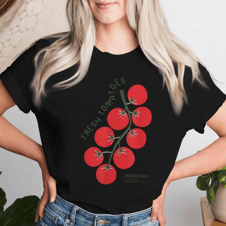 Pomodori Freschi Fresh Tomatoes Italianummer Tomatoes レディースTシャツ 彼女への贈り物