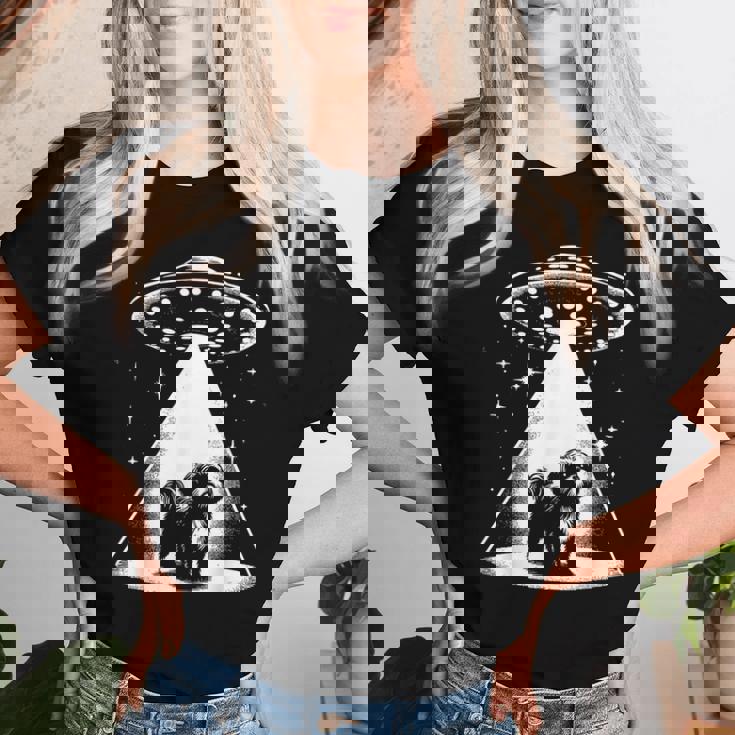 シーズー Mom Dad Dog Alien Ufo レディースTシャツ 彼女への贈り物