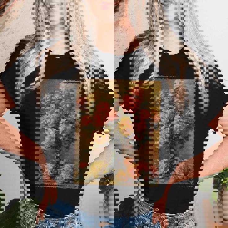 ピエール・オーギュスト・ルノワール作「花瓶の中のバラ」 ガーデンフラワー レディースTシャツ 彼女への贈り物