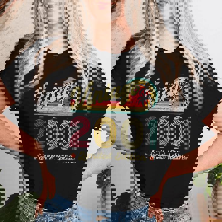 ヴィンテージ 2001 25歳の誕生日プレゼント 男性 女性 25歳 レディースTシャツ 彼女への贈り物