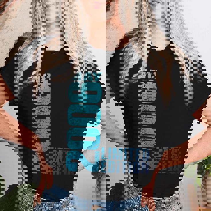 ヴィンテージ2006年5月18歳の男の子の女の子18歳の誕生日 レディースTシャツ 彼女への贈り物