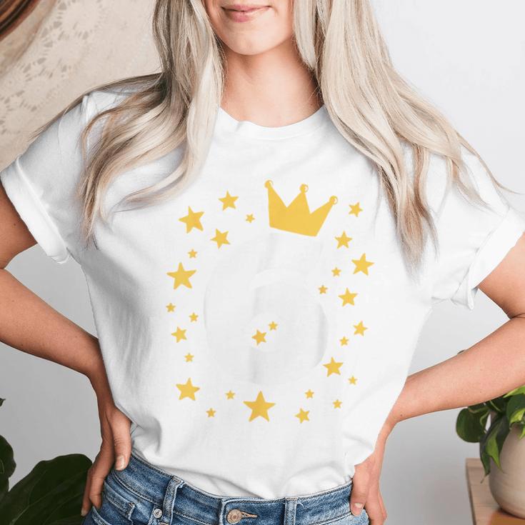 キッズ 誕生日 数字 6歳 男の子 女の子 キング クイーン レディースTシャツ 彼女への贈り物