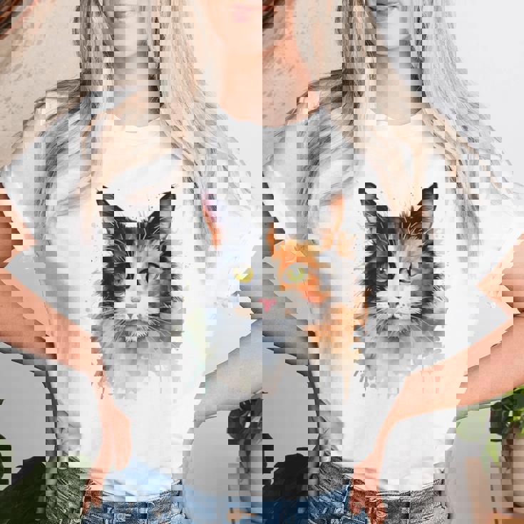 クールな水彩 三毛猫顔 三毛猫 お母さん 猫 お父さん レディースTシャツ 彼女への贈り物