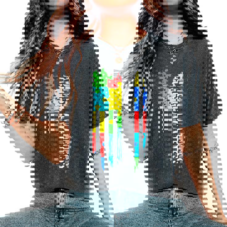 Autism Awareness Mom Dad Usa Flag Women's Oversized Comfort T-Shirt