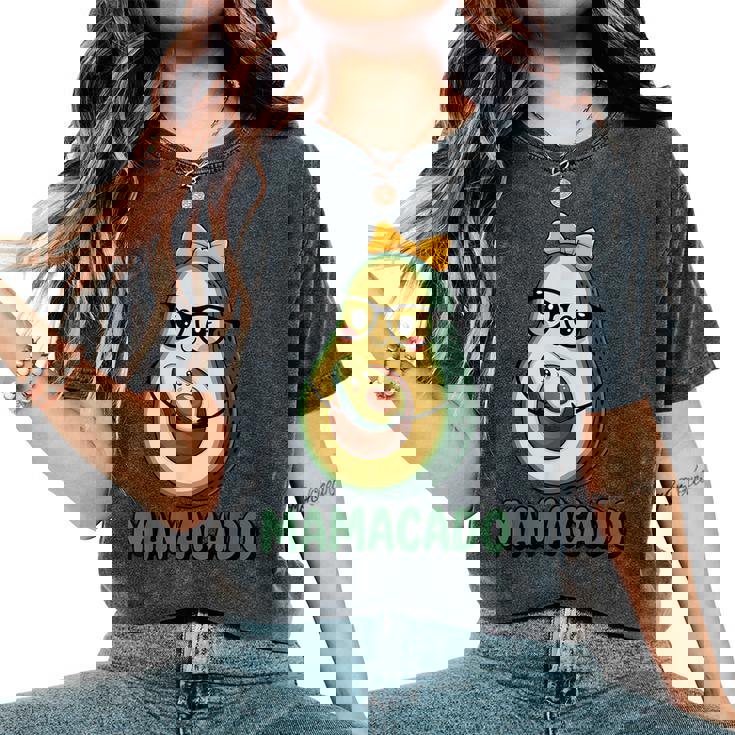 Mamacado Pregnant Avocado Mom Pun レディースオーバーサイズコンフォートTシャツ