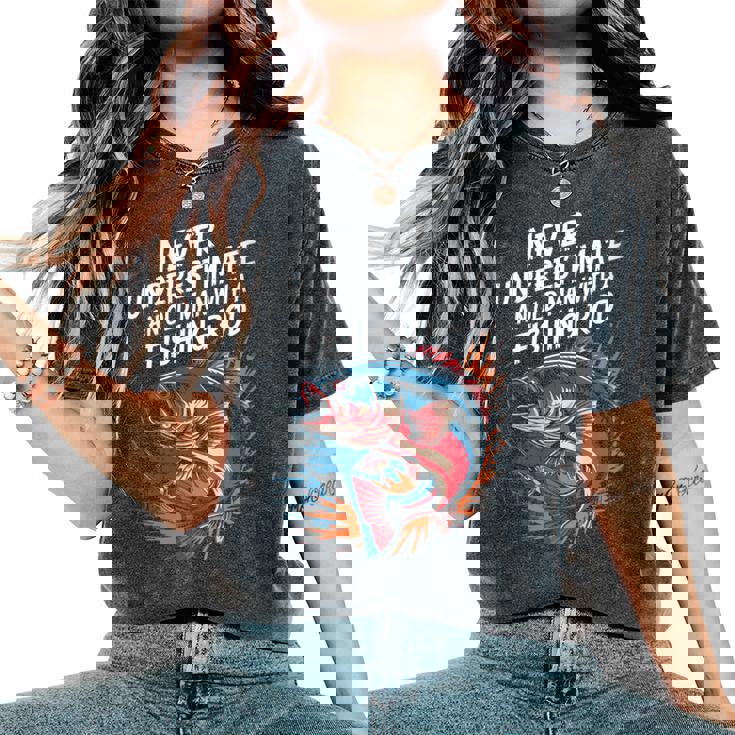 Old Man With A Fishing Rod Fishing Lover Fish Fisherman Women's Oversized Comfort Colors T-Shirt