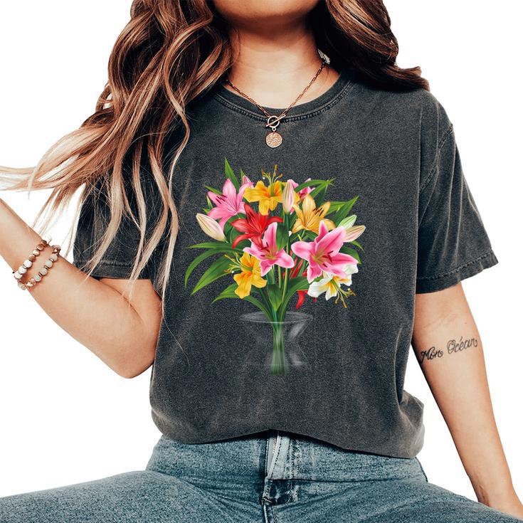 美しいユリの春の花 フローラルプリント ガーデニング レディースオーバーサイズコンフォートTシャツ