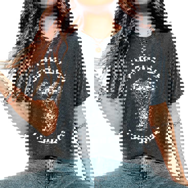 I Don't Get Older I Upgrade – Motorcycle Engine Graphic レディースオーバーサイズコンフォートTシャツ