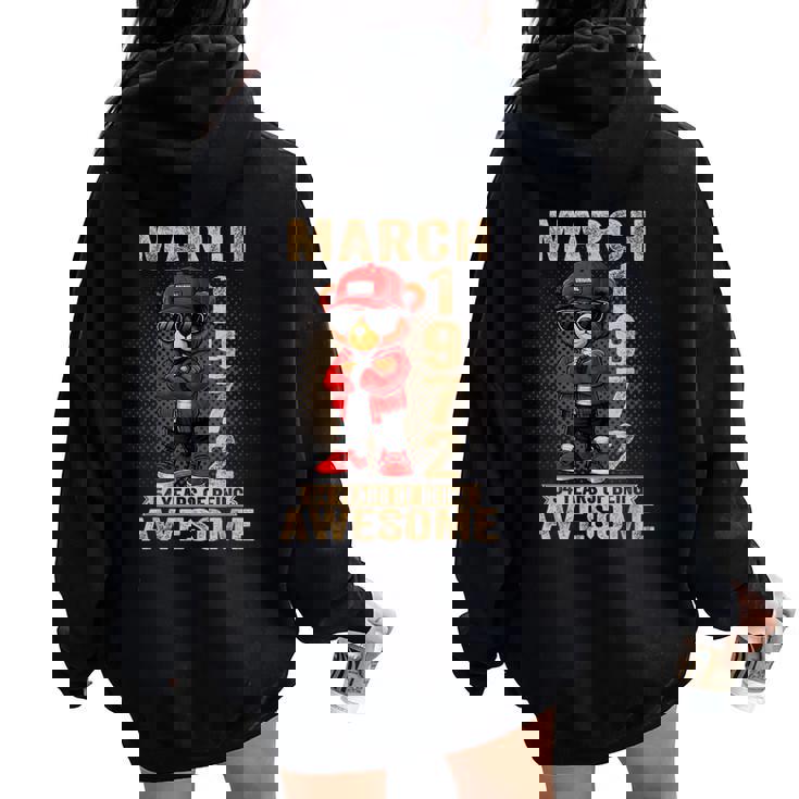 3月 54歳の誕生日 男性 女性 1972年 素晴らしいテディベア レディース オーバーサイズ パーカー バックプリント