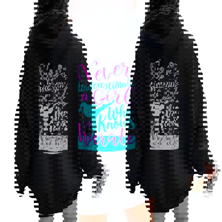 空手を知っている女の子を過小評価してはいけない面白い名言 レディース オーバーサイズ パーカー バックプリント