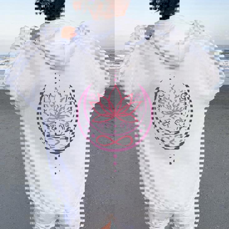 月と無限のシンボルの蓮 ヨガと禅 蓮の花 レディース オーバーサイズ パーカー バックプリント