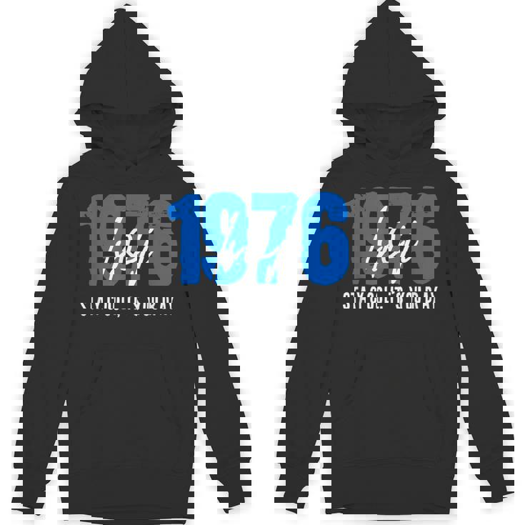 1976 誕生日 五十路祝い 50歳 大人の節目 クールでシンプルな数字デザイン パーカー