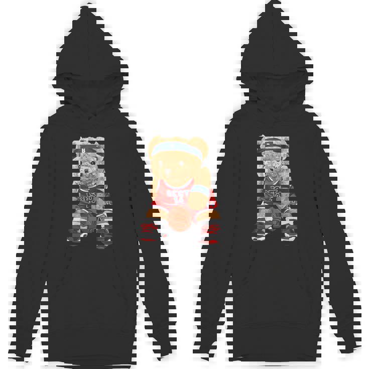 クールなテディベアがバスケットボールのイラストグラフィックデザインを演じます。 パーカー