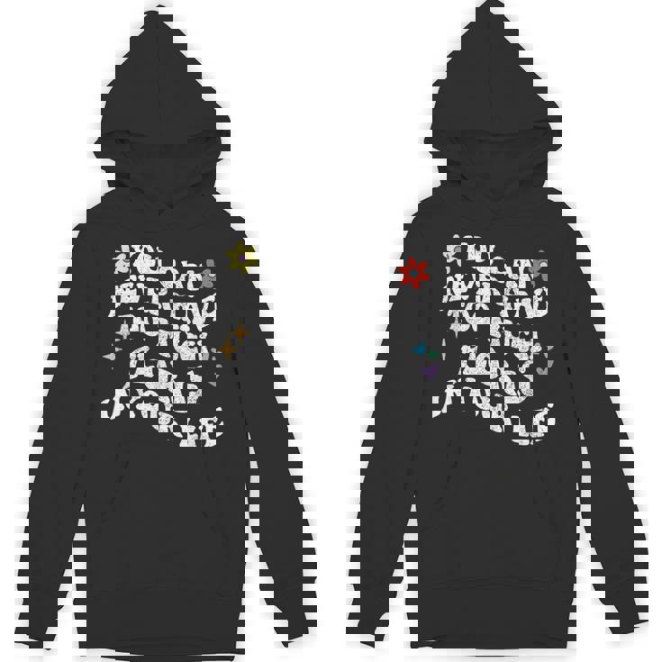 レトログルーヴィー。人生でフローリスが多すぎることはありません。 パーカー