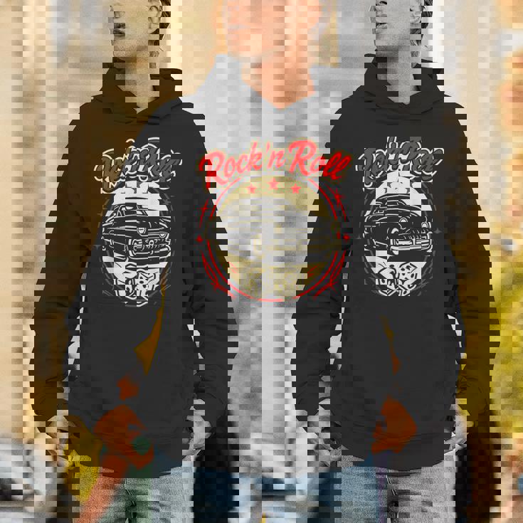 1950年代ロックンロールクラシックカーとサイコロロカビリー パーカー