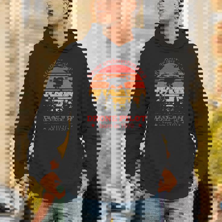 1970 年生まれのドローンパイロット、誕生日、クワドロコプター・ドローン パーカー