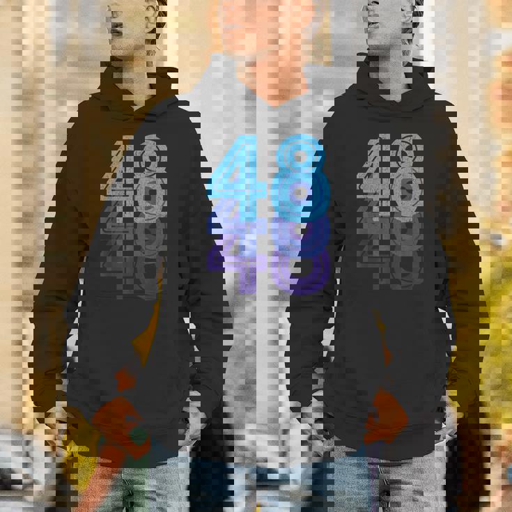 48ラッキーナンバー48歳の誕生日のスポーツチーム パーカー