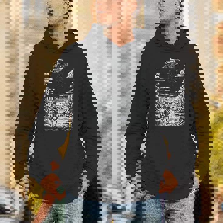 Lone Cowboy Watching Ufo 空飛ぶ円盤 キャニオン パーカー