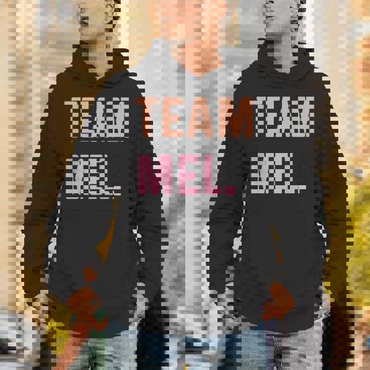 Team Mel 名前 パーカー
