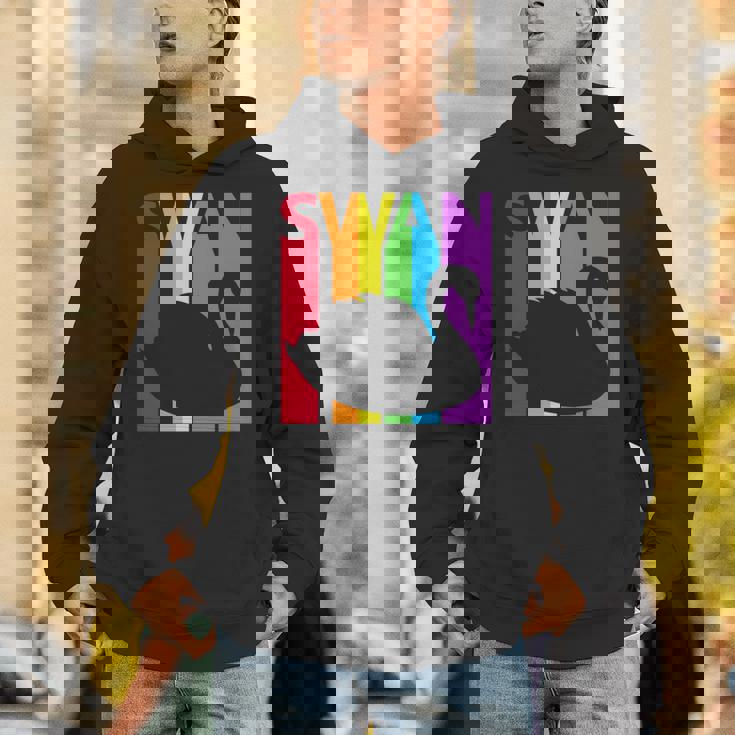 かわいいレインボースワンの鳥が好きな人 長袖tシャツ パーカー