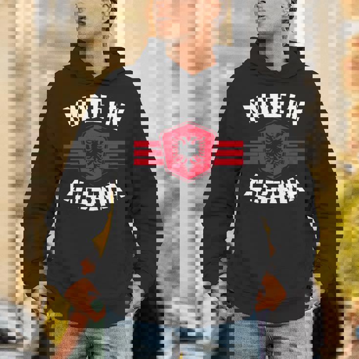 アルバニア アルバニア国旗 長袖tシャツ パーカー