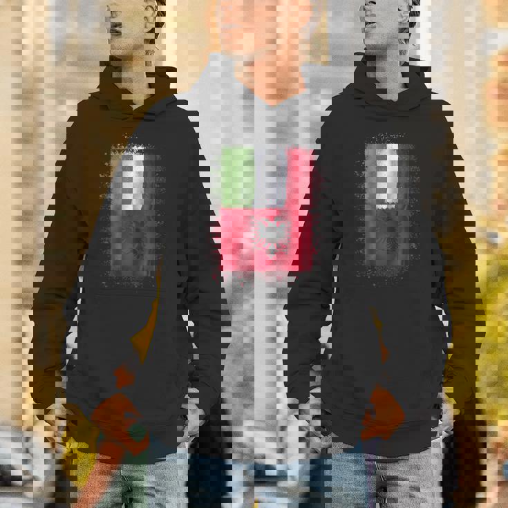 アルバニアのイタリアの愛-アルバニアとイタリア 長袖tシャツ パーカー